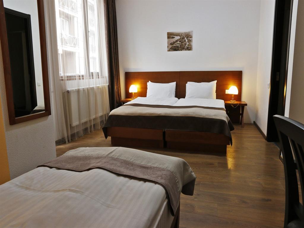 Hotel Club-2100 Gudauri Rom bilde