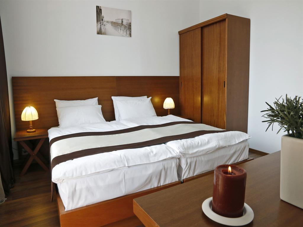 Hotel Club-2100 Gudauri Rom bilde