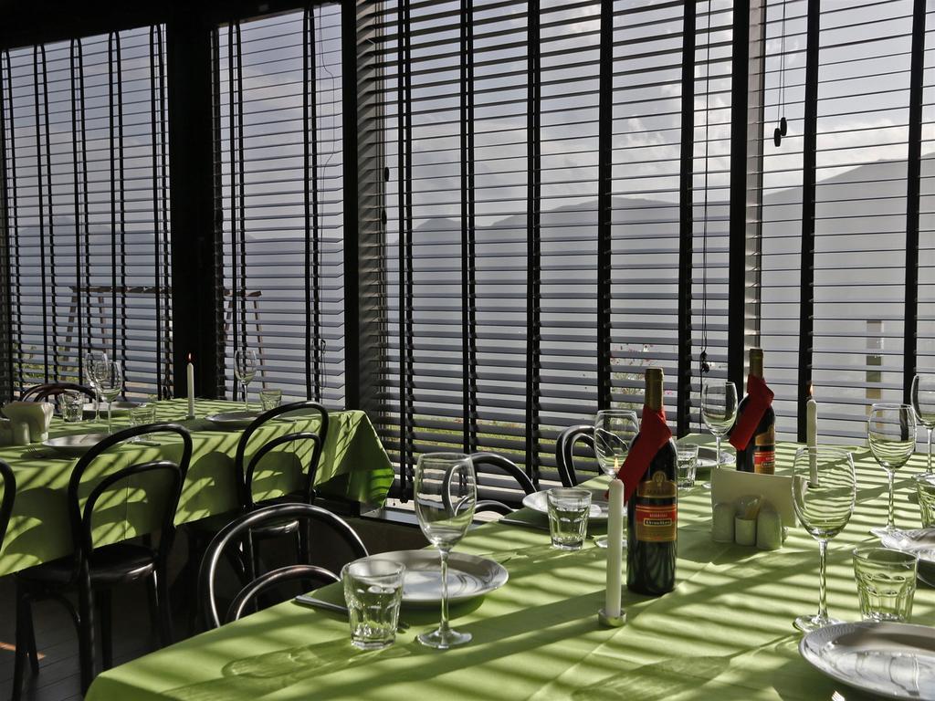 Hotel Club-2100 Gudauri Eksteriør bilde