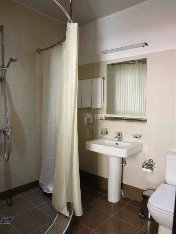 Hotel Club-2100 Gudauri Rom bilde